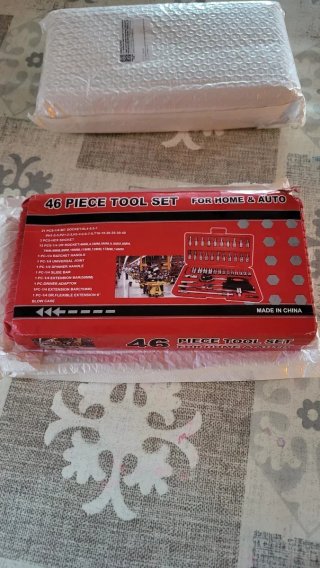 Caja de herramientas 46 piezas nueva con carraca