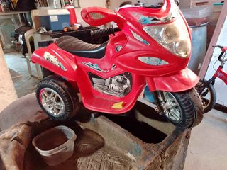Moto de juguete para niño automática