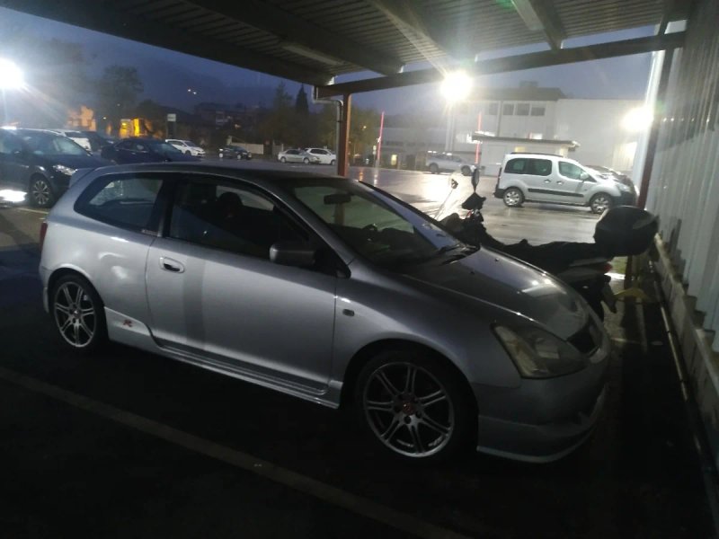 Honda Civic 2002 - foto 1