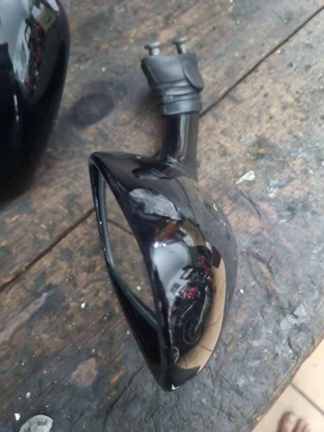 RETROVISOR GSXR.