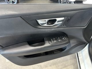 Volvo S60 2.0 RECHARGE 390 T8 PHEV AWD INSCRIPTION (2021)