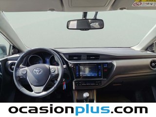 Toyota Auris 120T Active 85 kW (116 CV)