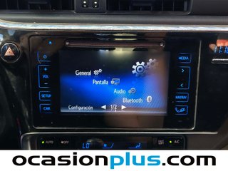 Toyota Auris 120T Active 85 kW (116 CV)