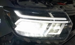 Faro Dacia Duster Derecho