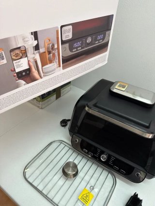 Freidora de Aire con Grill