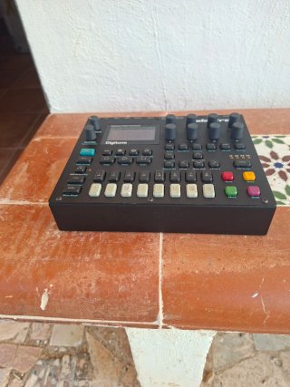 Elektron Digitone Sintetizador Digital