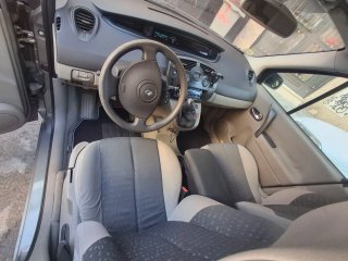 Renault Grand Scenic 2004