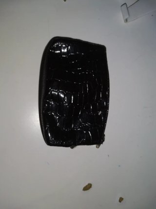 Monedero negro piel cocodrilo