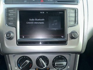 Volkswagen Polo 2015