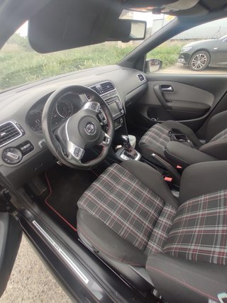 Volkswagen Polo GTI  DSG 2011