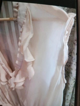 Blusa volantes beige Talla M