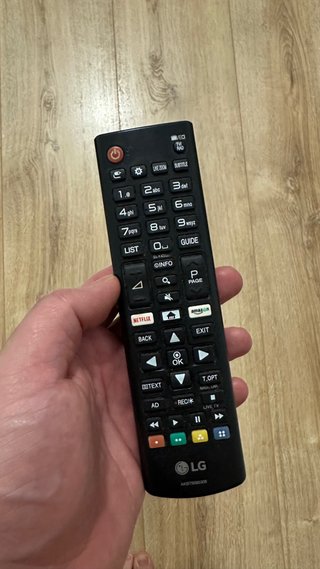 LG Smart TV 28MT49S