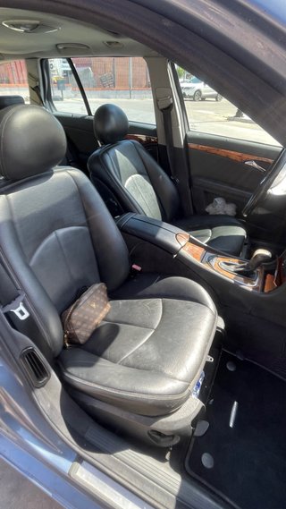 Mercedes-Benz E220 2005