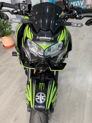 Kawasaki Z900 Full Extras