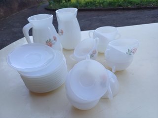 Conjunto Pyrex Branco Flores