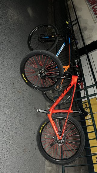 Bicicleta Stunt Roja