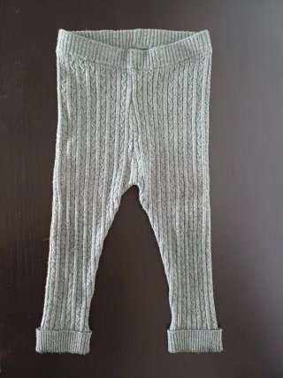 Pantalón canalé invierno bebé 12 meses Zara