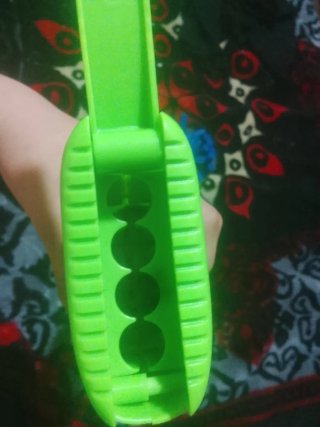 Pistola Nerf con 60 dardos