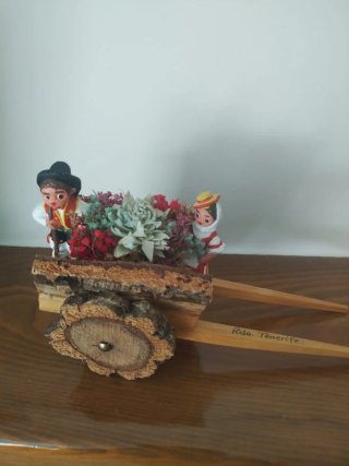 Carro Vintage Tenerife Figuras Alborox