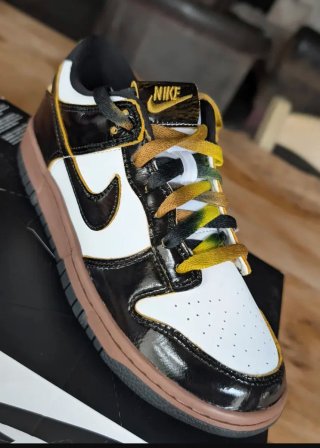 Nike Dunk Panda Talla 39 (24.5 cm) Edición Limitad