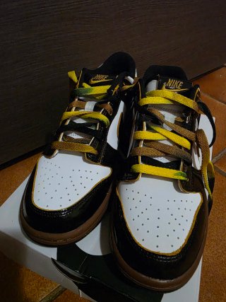 Nike Dunk Panda Talla 39 (24.5 cm) Edición Limitad