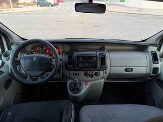 RENAULT TRAFIC 1.9 DCi 100CV 6 PLAZAS