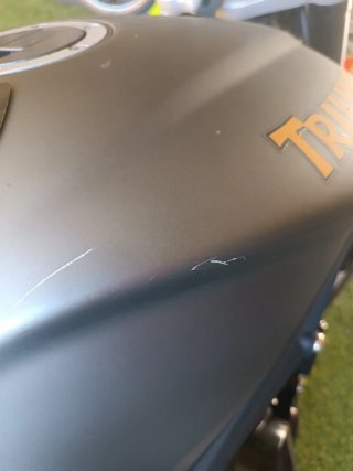 Triumph Street Triple R 675