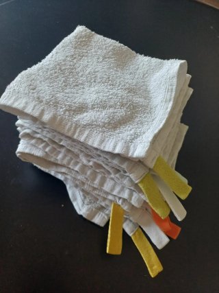 10 Toallas Pequeñas Bebé IKEA.