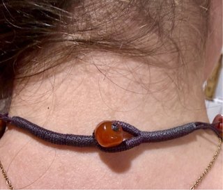 Collar de piedras ámbar y marrón