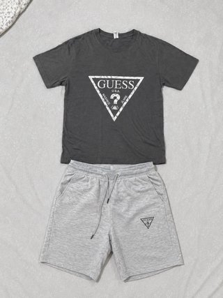 Conjunto Guess Verano T-shirt y Shorts Talla M