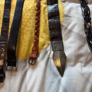 Lote de 8 cinturones variados