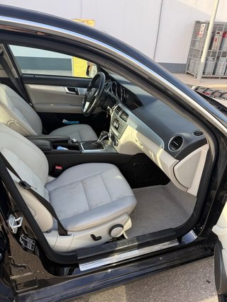 Mercedes-Benz Clase C 2011