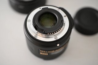 Objetivo Nikon AF-S DX Macro 40mm. Está como nuevo