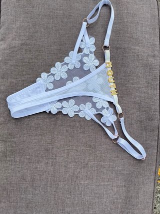 Braguita encaje flores blanca talla única sexy25
