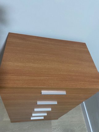 Cómoda de 5 cajones madera