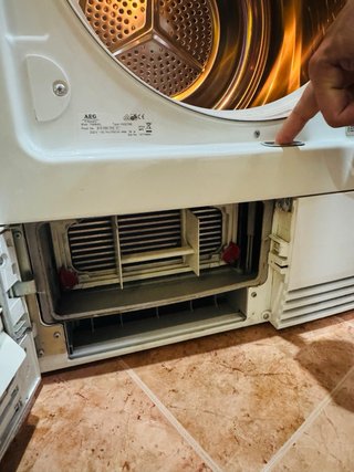 Secadora AEG Lavatherm 56840L