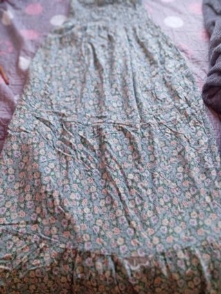 Vestido floral verde y rosa