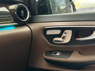 Mercedes-Benz Clase V 2021