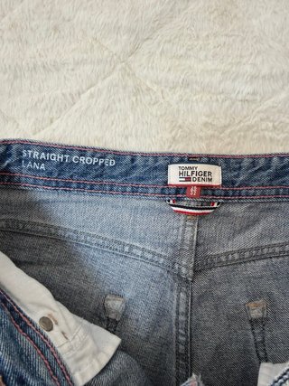 Pantalones vaqueros Tommy Hilfiger bordados