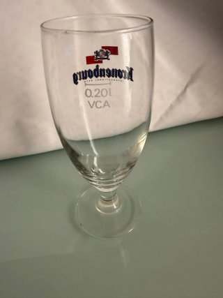Bicchiere birra Kronenbourg International Beer