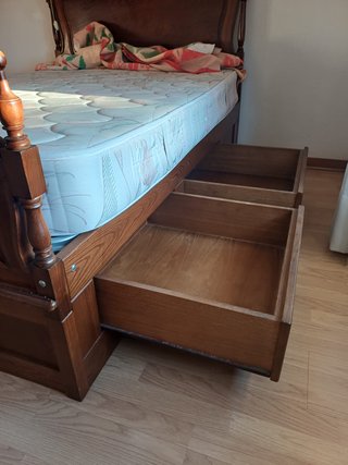 Cama casal madeira com gavetões