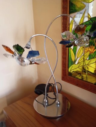 Lámpara de mesa flores cristal y metal
