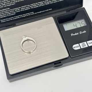 Anillo de oro 18kt con diamantes
