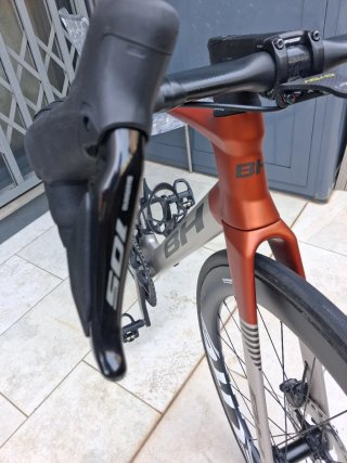 Bicicleta Carretera BH RS1 4.0 Di2 Talla M