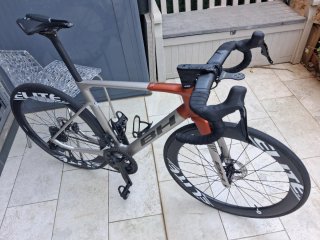 Bicicleta Carretera BH RS1 4.0 Di2 Talla M