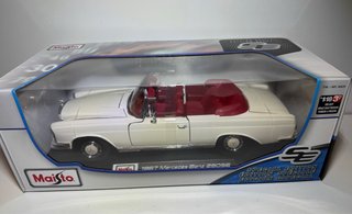 1:18 Mercedes-Benz 280SE