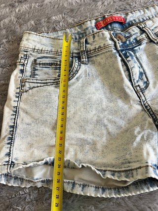 Shorts vaqueros cortos denim lavado claro vintage