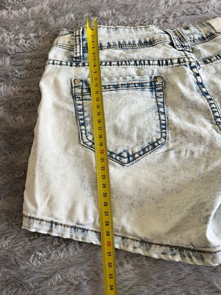 Shorts vaqueros cortos denim lavado claro vintage