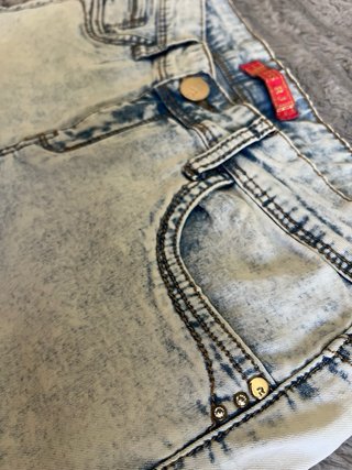 Shorts vaqueros cortos denim lavado claro vintage