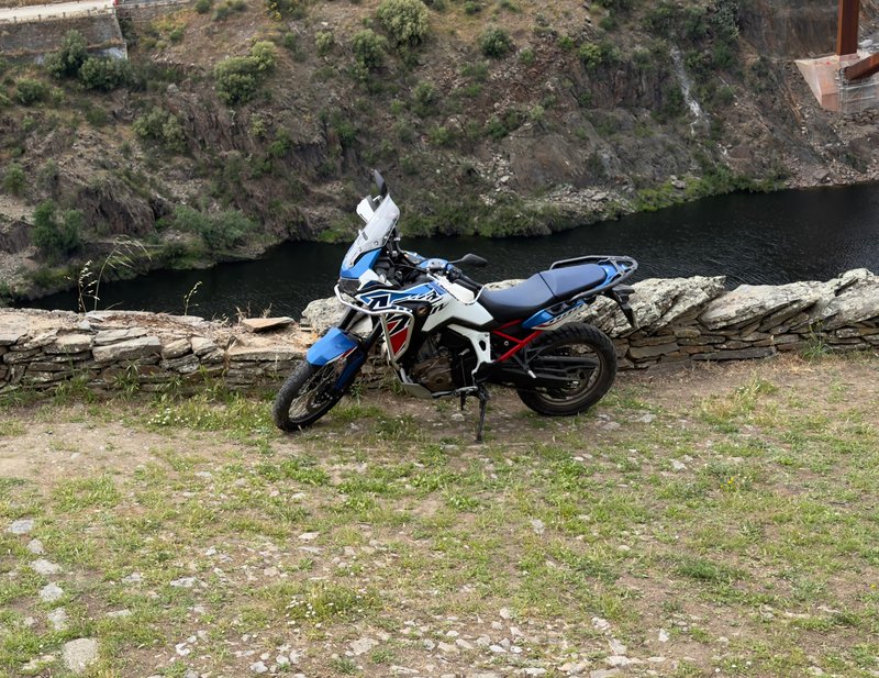 Honda africa twin 1100 standard 2023